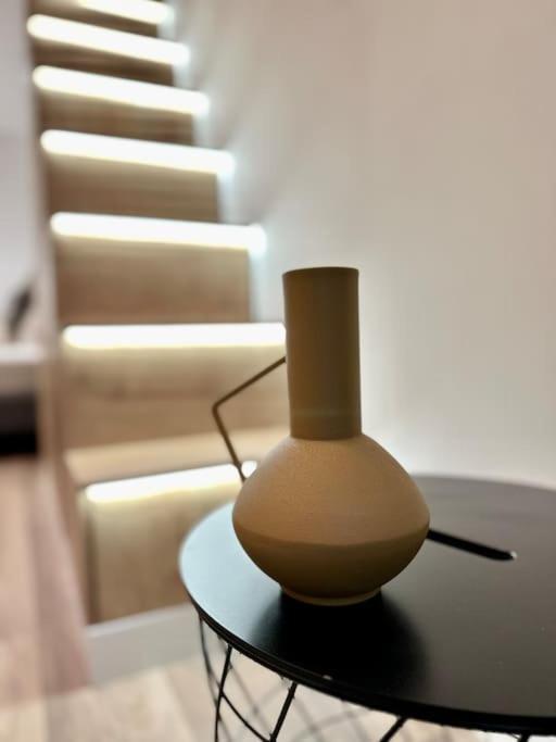 Premium Apartment By Hi5- Brody Street บูดาเปสต์ ภายนอก รูปภาพ